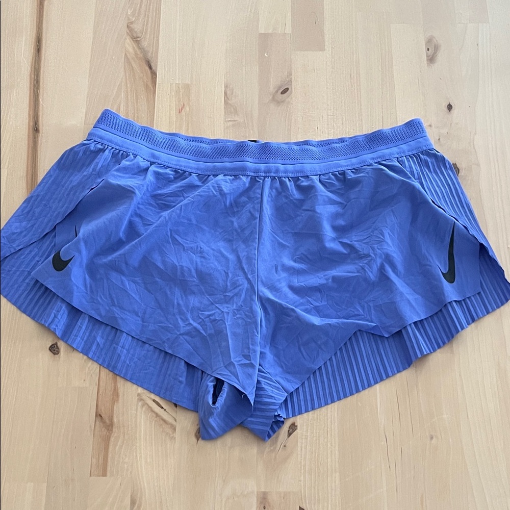 Nike Women's Aeroswift Split Shorts